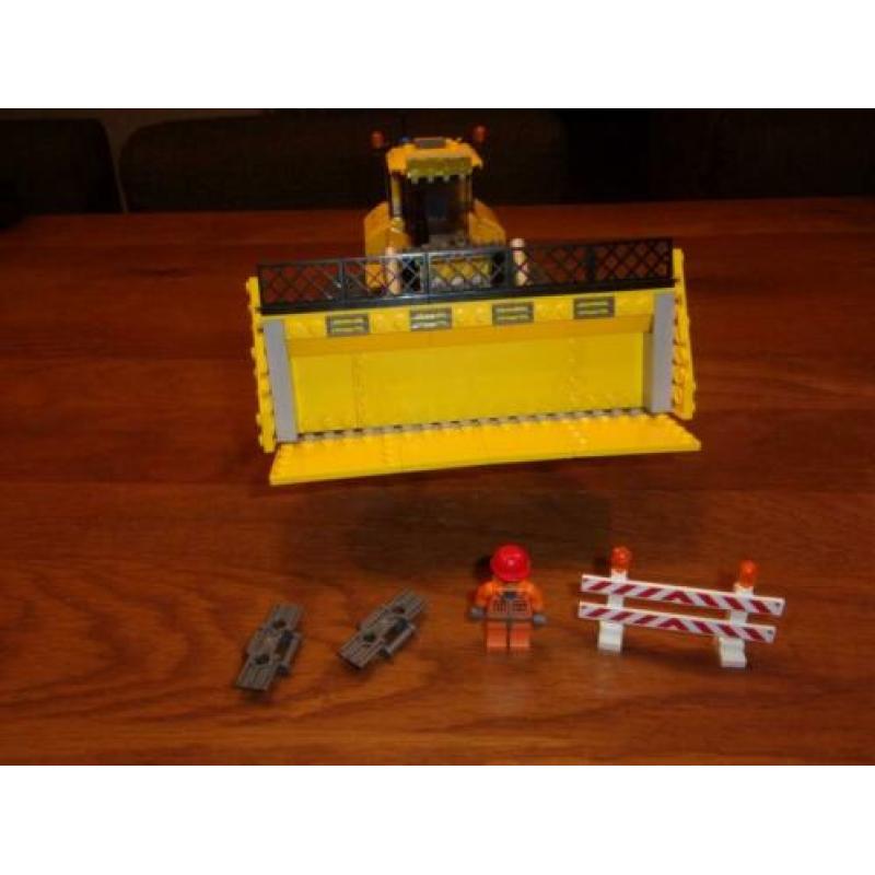 Lego Town 7685-1 Dozer uit 2009