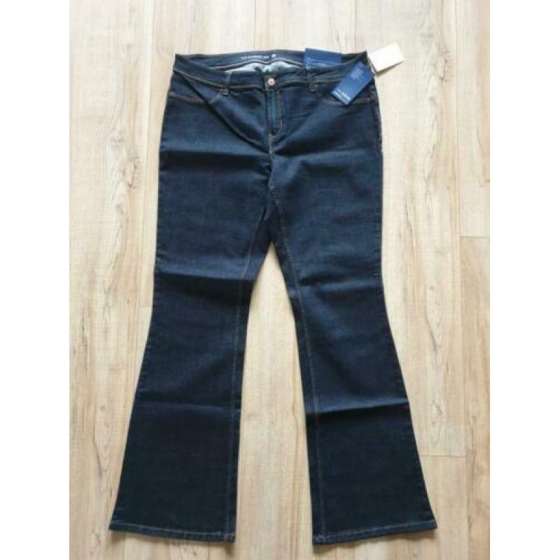 Nieuwe flared jeans C&A maat 46 incl verzendkosten!