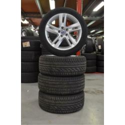 Originele 17" Volvo S60 Velgen 5x108 + Pirelli Zomerbanden