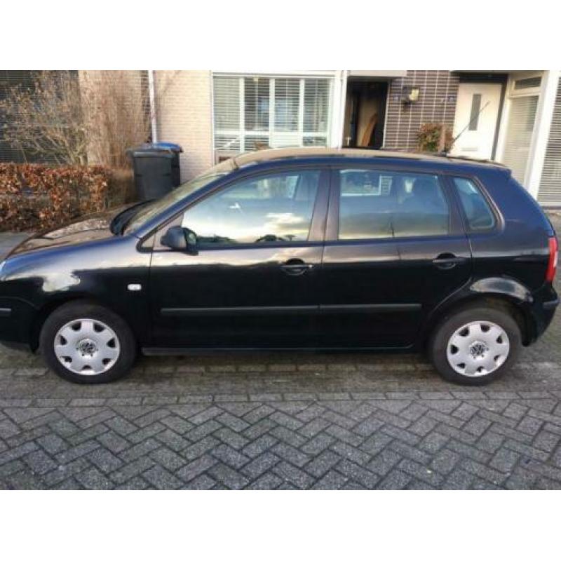 Volkswagen Polo 1.4 55KW 2004 Zwart