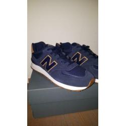 Nieuwe sneakers van New Balance te koop.