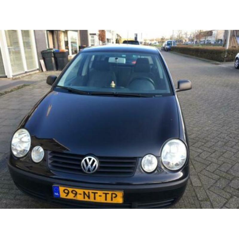 Volkswagen Polo 1.4 55KW 2004 Zwart