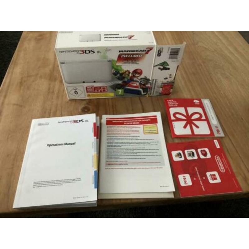 Nintendo 3DS XL met 4 games