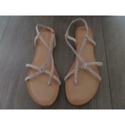 Madden Girl (Steve Madden) sandalen maat 41