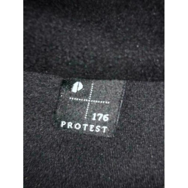 Protest fleece skipully zwart jongens 176 ZGAN!