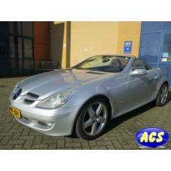 Mercedes-Benz SLK 200 Kompressor Automaat/Leer/Clima/PDC/Xen