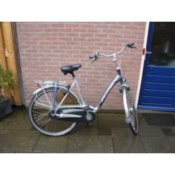 degelijke nette altra navigator damesfiets 8V