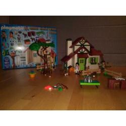 Playmobil country, 6811 heel netjes, met doos en boekje