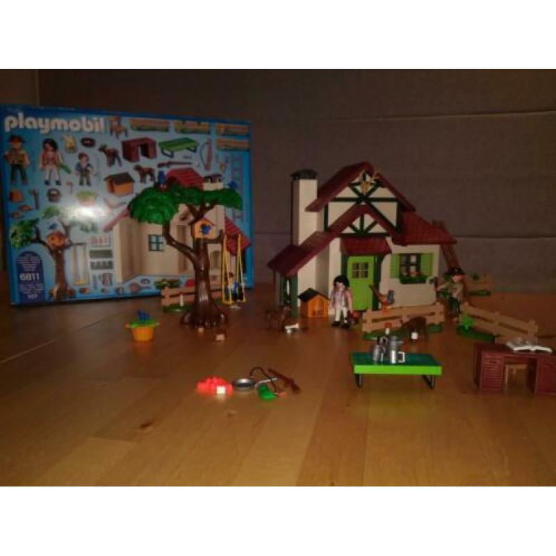 Playmobil country, 6811 heel netjes, met doos en boekje