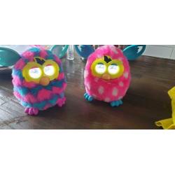 Furby 2x z.g.a.n.