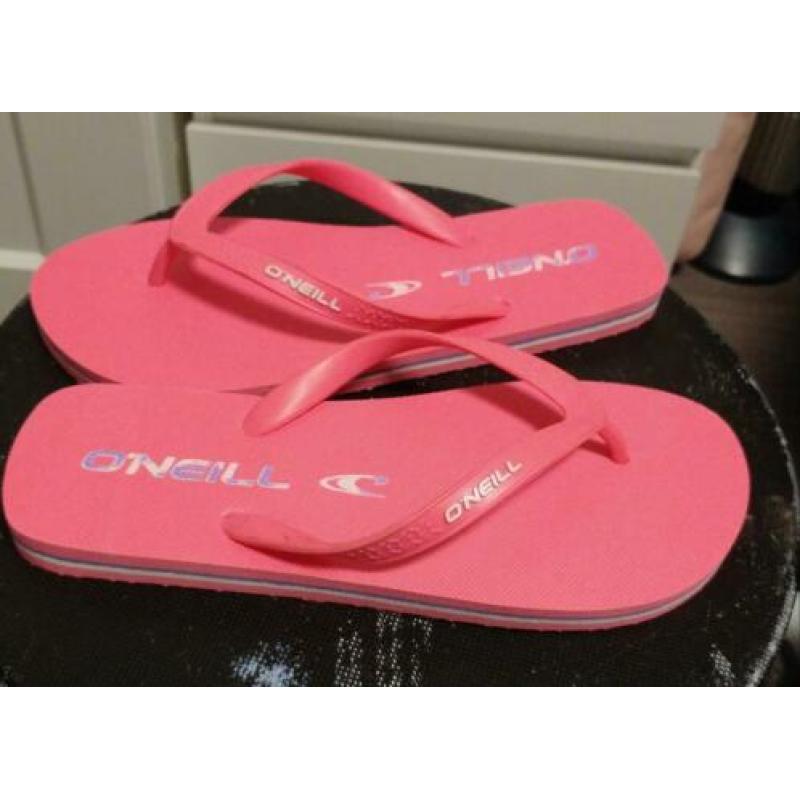 O'Neill slippers roze maat 37/38 Nieuw