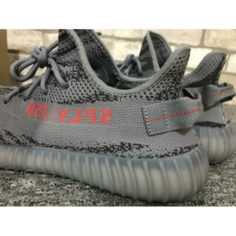 Adidas yeezy 350 “Beluga 2.0” V2