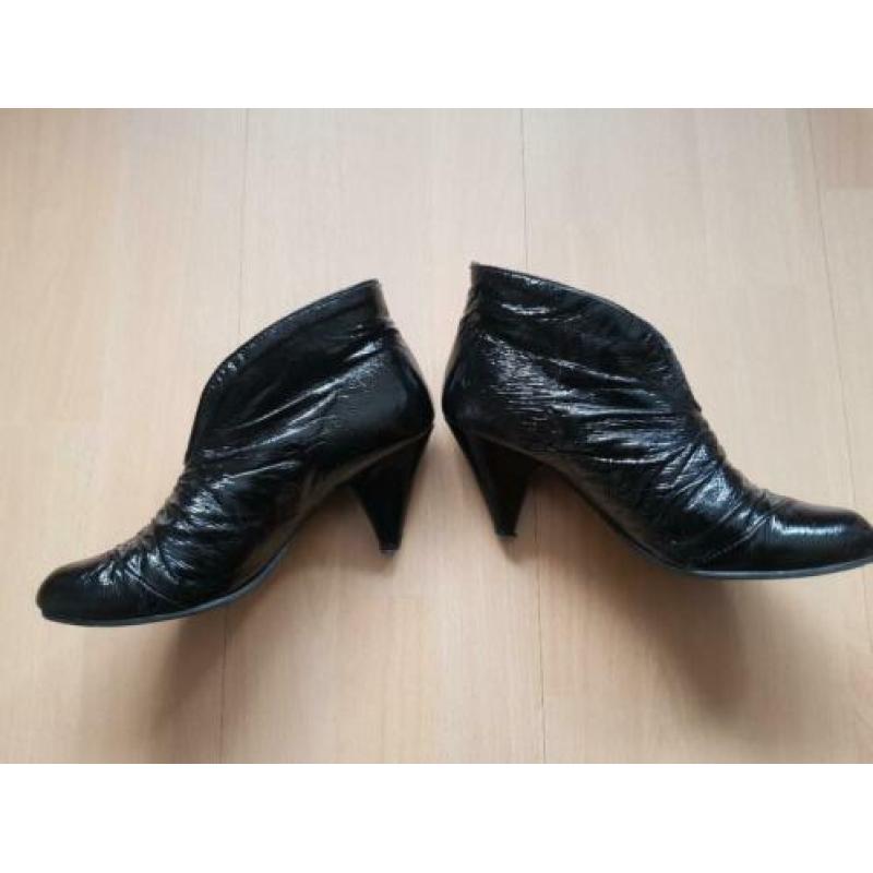 dames schoenen/laarsjes maat 37, dordrecht 5eur