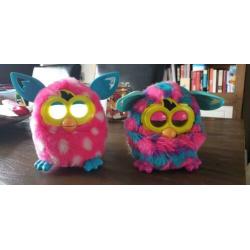 Furby 2x z.g.a.n.