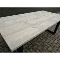 NIEUW houten industriële eettafel