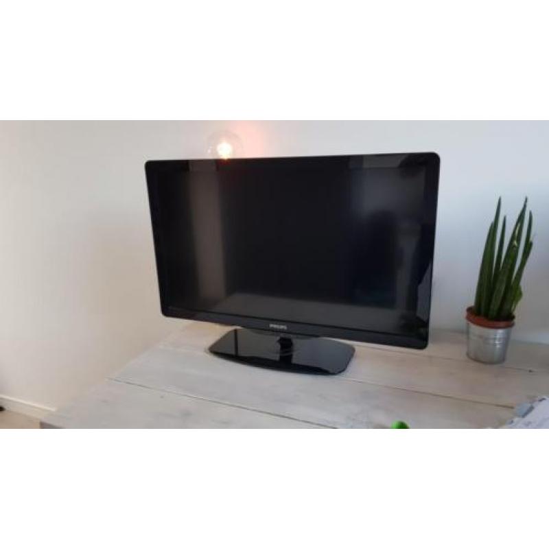 Philps 32 inch LCD tv FullHD 100hz