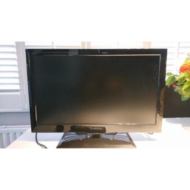 Q MEDIA Led tv 24inch met originele afstandsbediening & dvd