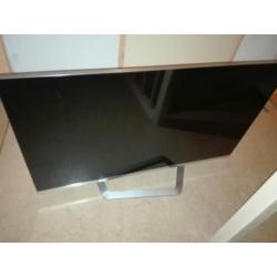 LG smart tv, model: 47LM670S