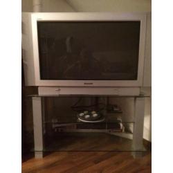 Televisie Breedbeeld 100 HZ Panasonic Quintrix + TV tafel