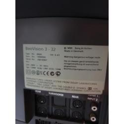 Bang & Olufsen Beovision 3-32, meubel en DVD-1