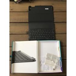 Logitech keyboard iPad air 2