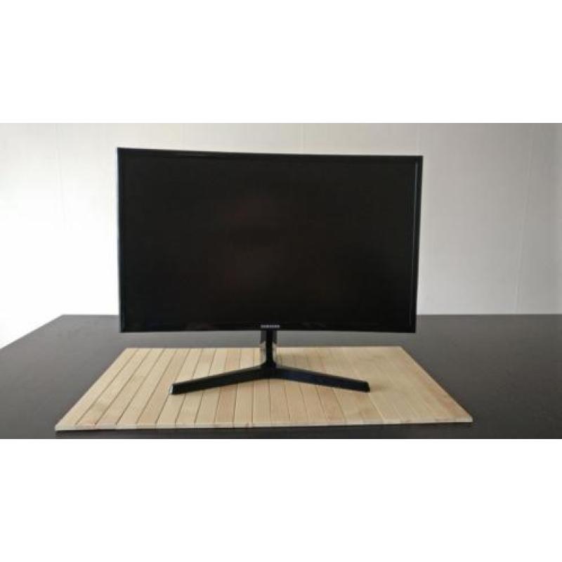 Samsung 24" CF39 Curved Full HD with Freesync