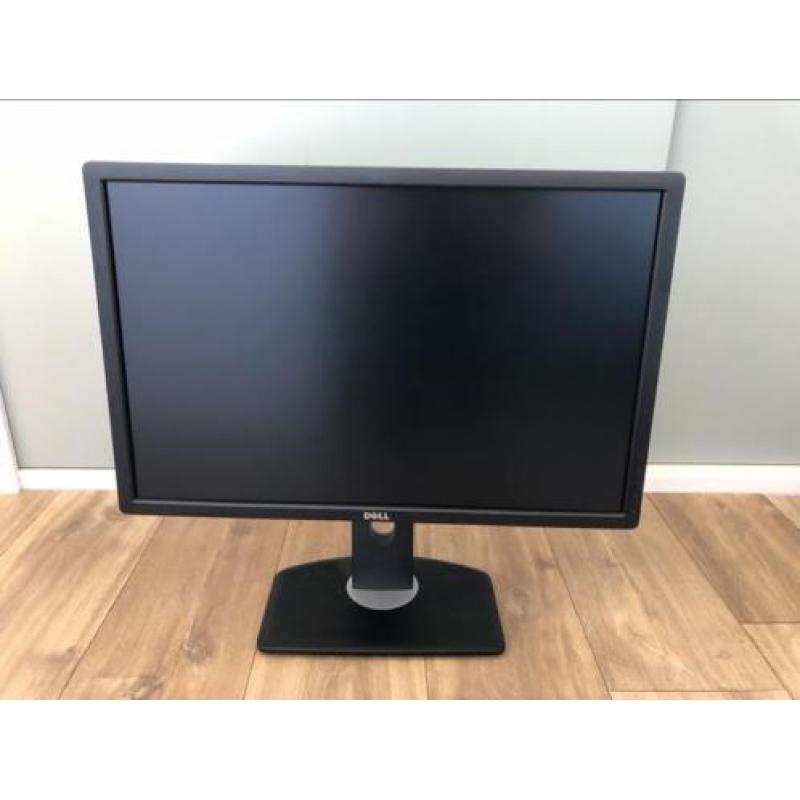 Twee Dell U2412M monitors 24inch 1920x1200