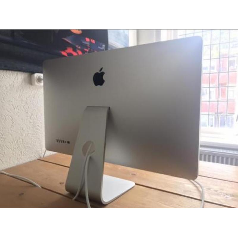 Apple Thunderbolt Display 27 inch