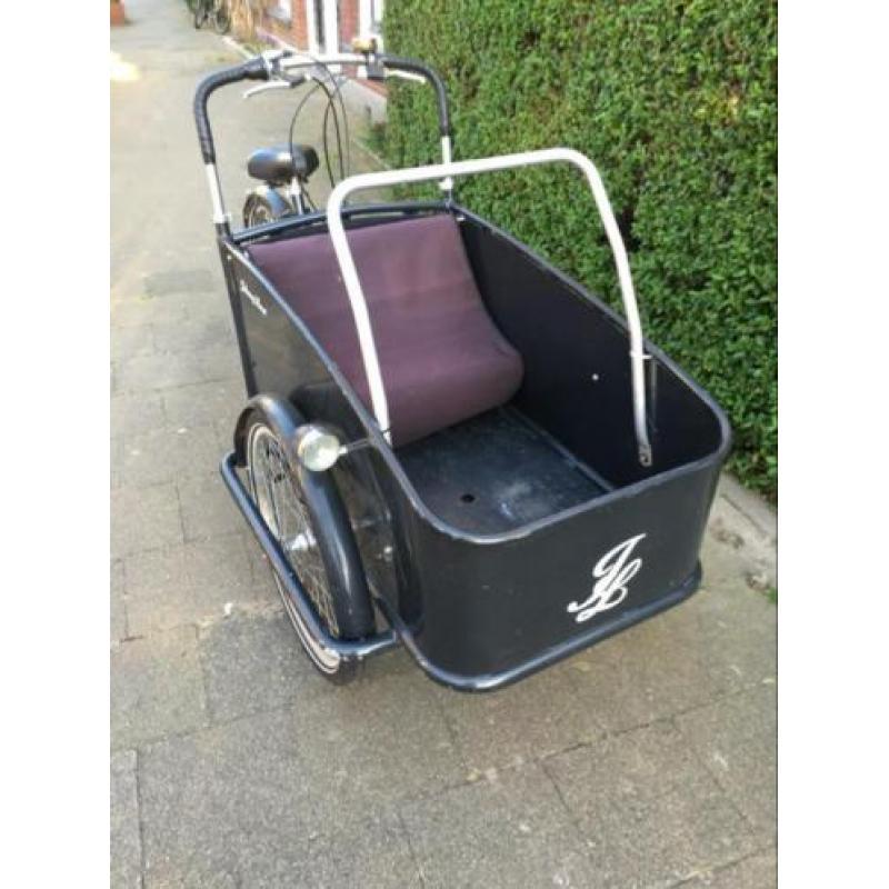 Johnny Loco Bakfiets met huif - direct te gebruiken