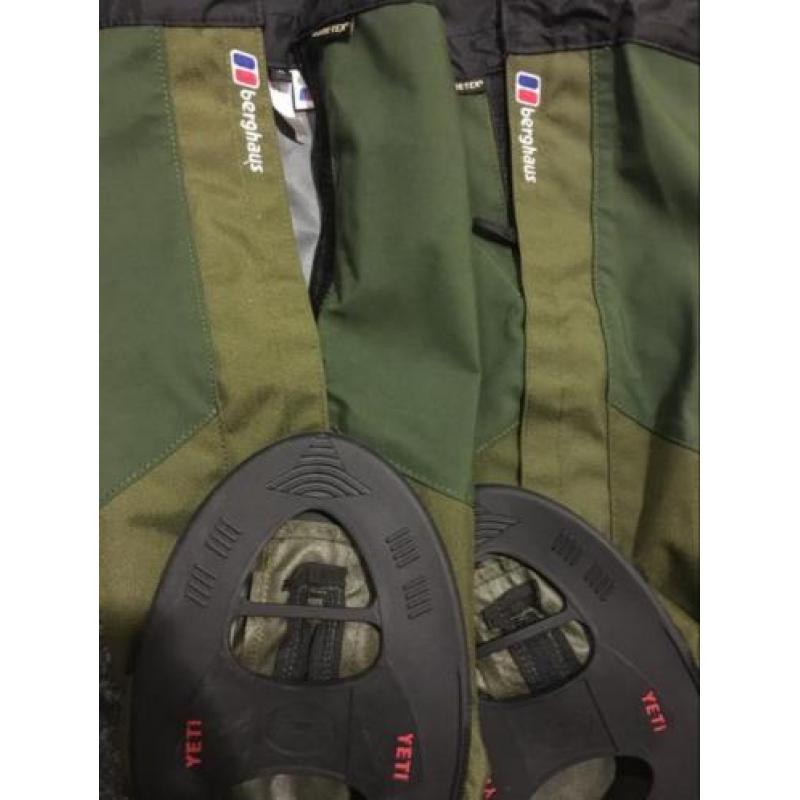 Berghaus yeti attak gaiters gamaschen xl nieuw!