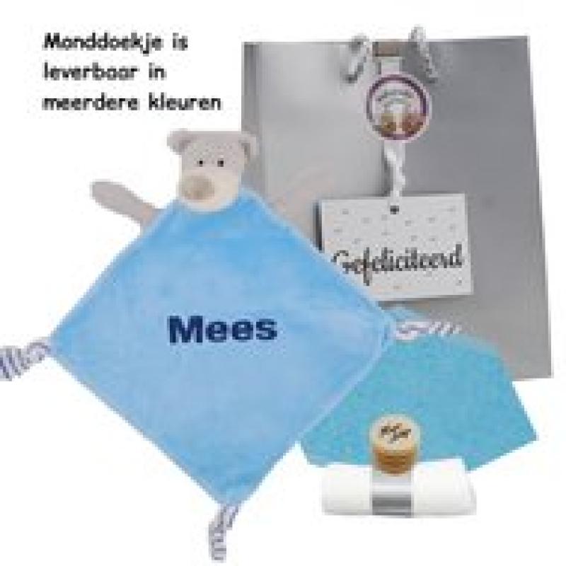 Babypakketje knuffeldoekje beertje blauw met naam